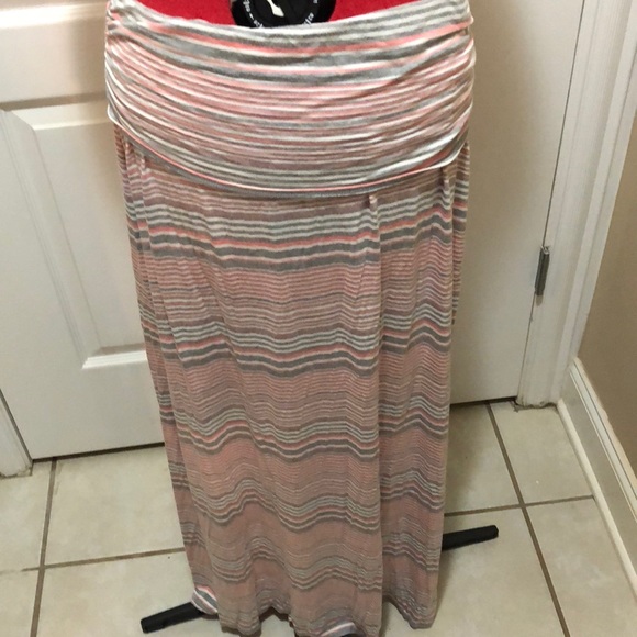 Cute beach 2 piece set! - Picture 3 of 6